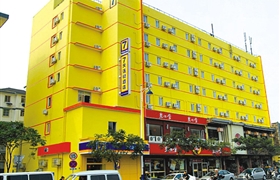 7天连锁酒店-乘客电梯